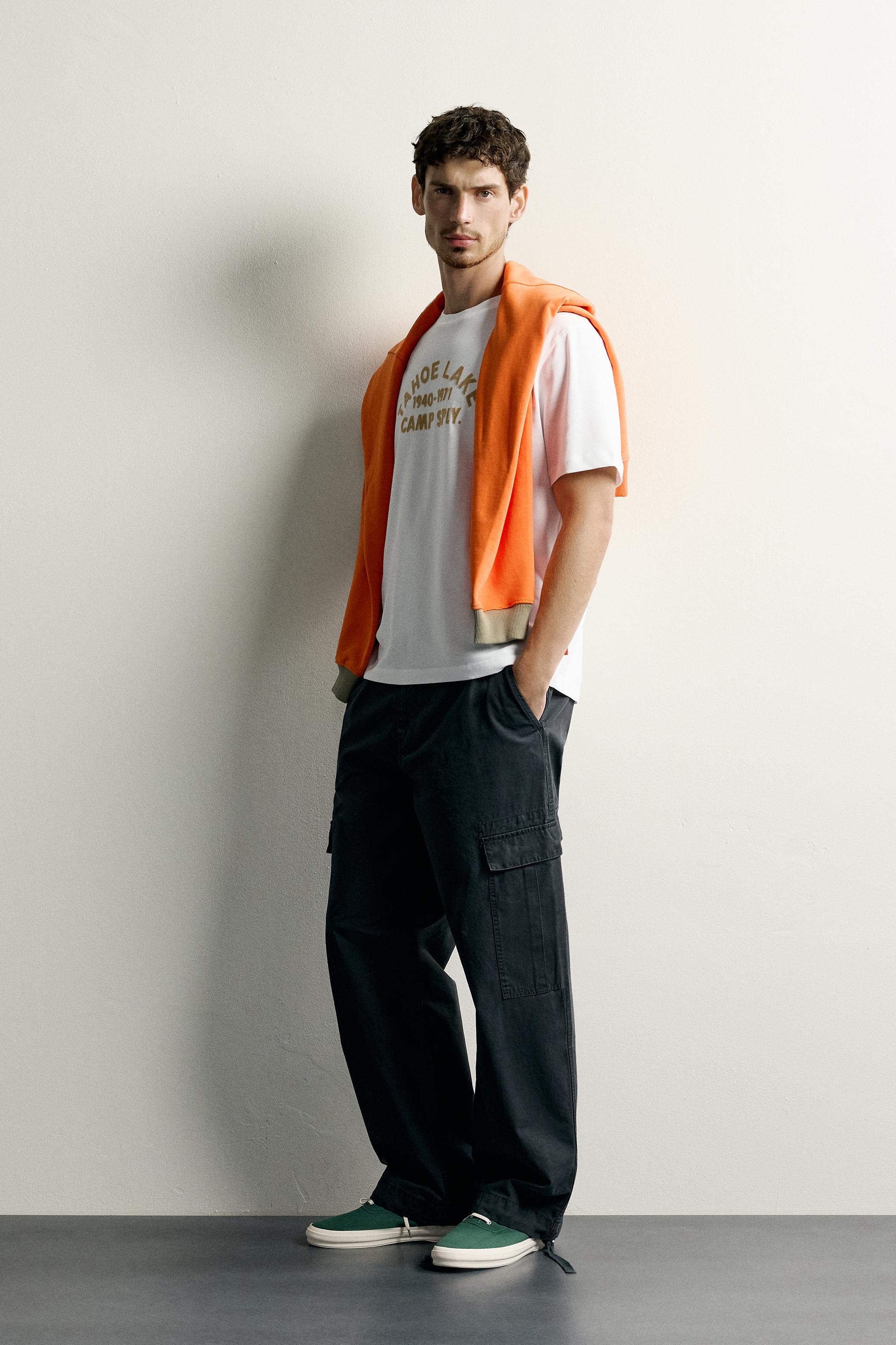 TEXTURED PRINT REGULAR FIT T-SHIRT